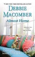 Kniha: Almost Home (Cathy Lamb a Debbie Macomber). Kensington Publishing Corporation, 2020