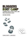 Kniha: Bloggers Boot Camp (Charlie White a John Biggs). Routledge, 2017