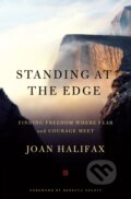 Kniha: Standing At The Edge (Joan Halifax). Flatiron Books, 2019