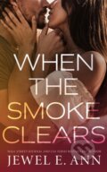 Kniha: When the Smoke Clears (Jewel E. Ann). , 2026