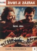 Film: Život je zázrak (Emir Kusturica) (). Hollywood, 2004