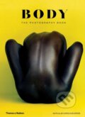 Kniha: Body (Nathalie Herschdorfer). Thames & Hudson, 2019