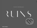 Ruins - Josef Koudelka, Alain Schnapp, Hélo&#239;se Conesa, Bernard Latarget, Thames & Hudson, 2020