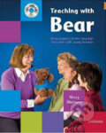 Kniha: Teaching with Bear + DVD (M. Slattetry). Oxford University Press, 2008