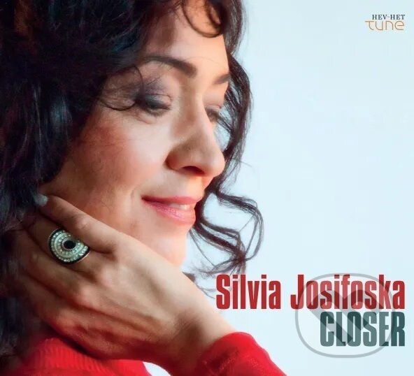 Levně Silvia Josifoska: Closer - Silvia Josifoska
