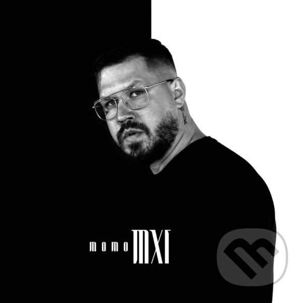 Levně Momo: MXI - Momo