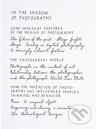 Levně In the Shadow of Photography - Magda Stanová - kniha z kategorie Fotografie
